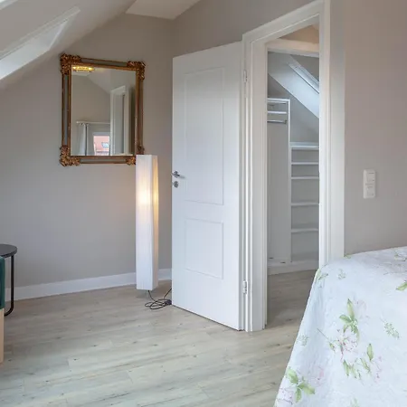 Strandlaeufer A1 * Wenningstedt-Braderup